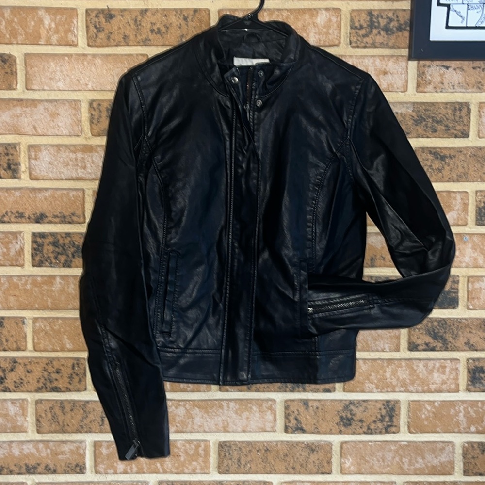 A new day small faux leather jacket size S